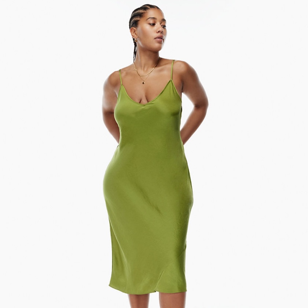 Aritzia Wilfred Only Slip Satin Midi Dress XXS